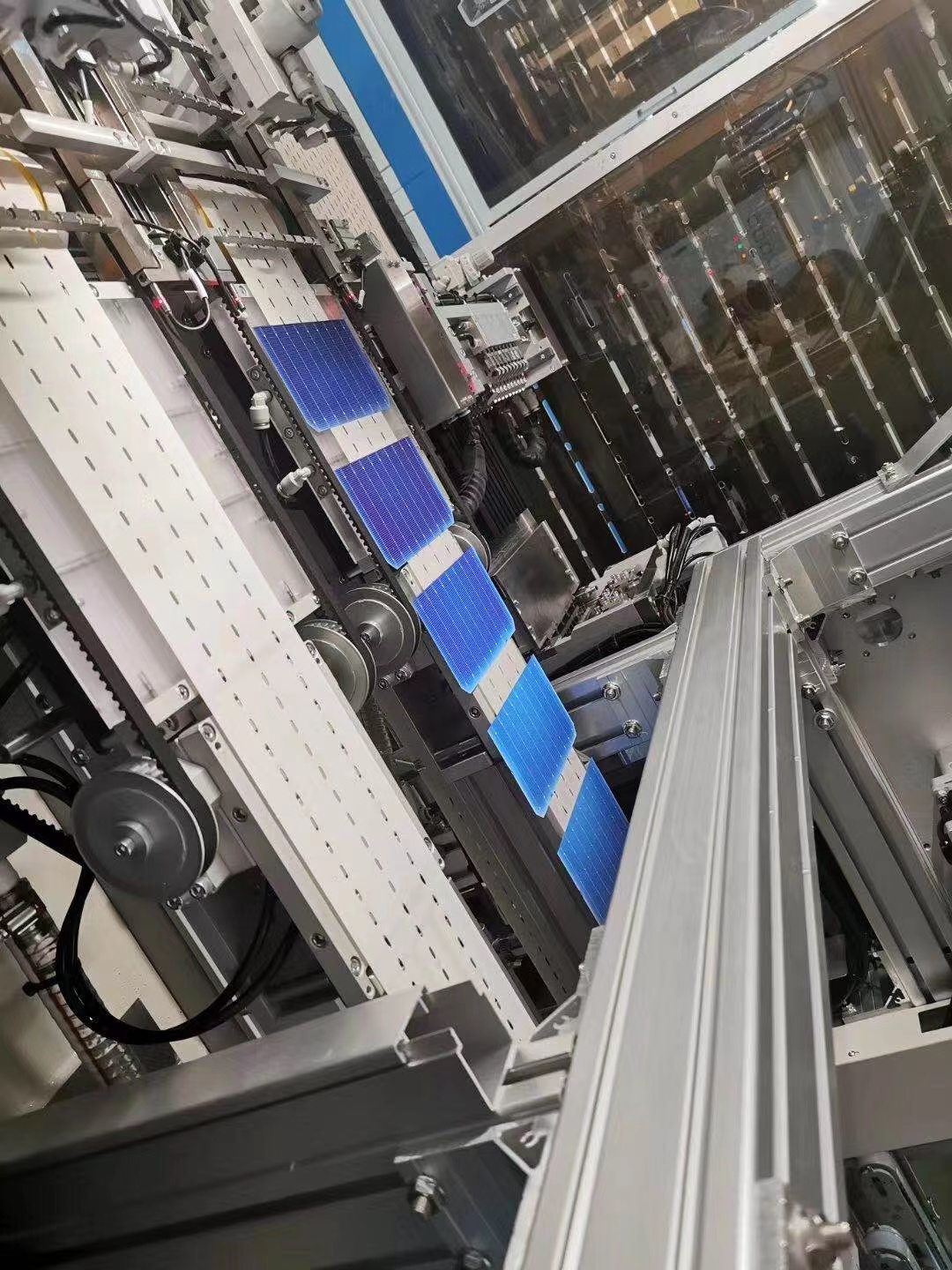 光伏企業生產車間(圖4)